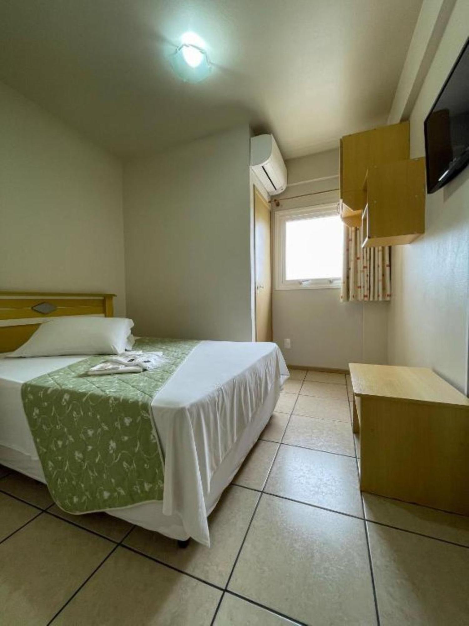 Andardac Hotel Guaramirim Habitación foto