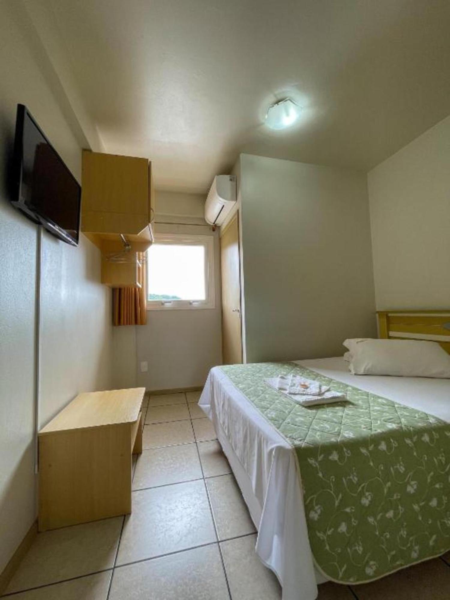 Andardac Hotel Guaramirim Habitación foto