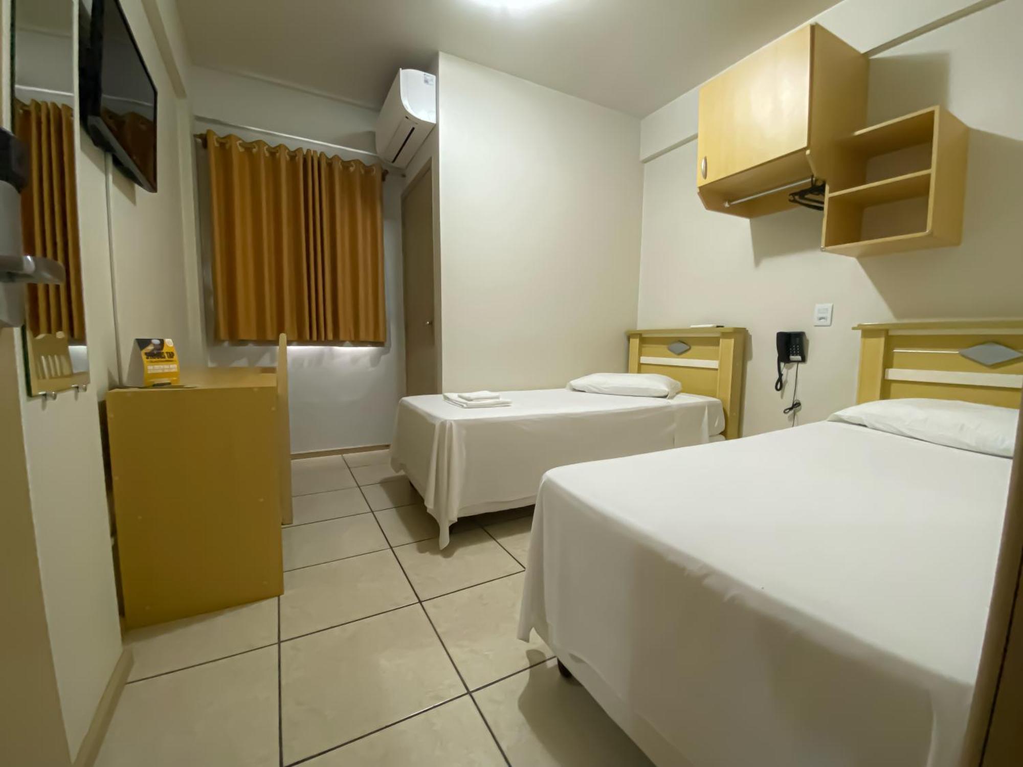 Andardac Hotel Guaramirim Habitación foto